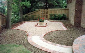 Hard Landscaping - Fencing, Screening & Decking