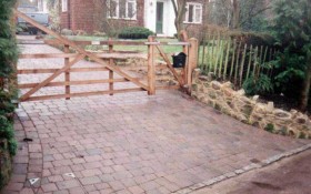 Hard Landscaping - Paving & Drives