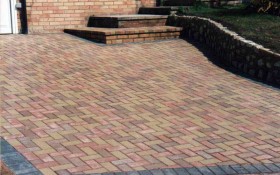 Hard Landscaping - Paving & Drives